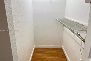 631 W 50th St, Hialeah, FL 33012 - Photo 23