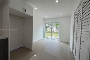 1766 Lauderdale Manor Dr, Fort Lauderdale, FL 33311 - Photo 19