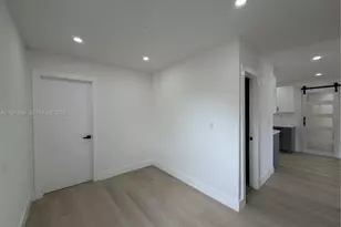1766 Lauderdale Manor Dr, Fort Lauderdale, FL 33311 - Photo 15
