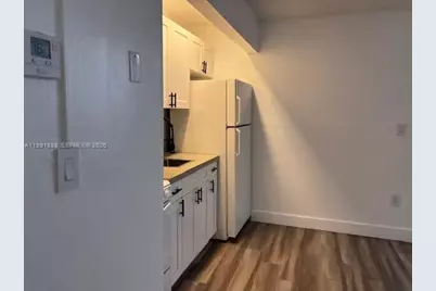 5033 NW 7th St #101, Miami, FL 33126 - Photo 5