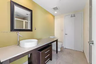 465 Brickell Ave, Miami, FL 33131 - Photo 11