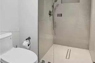 16485 Collins Ave, Sunny Isles Beach, FL 33160 - Photo 27