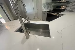 8530 W Southgate Shores Cir, Tamarac, FL 33321 - Photo 13