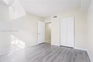 9615 NW 1st Ct, Pembroke Pines, FL 33024 - Photo 21