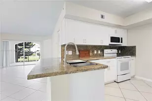 9615 NW 1st Ct, Pembroke Pines, FL 33024 - Photo 11