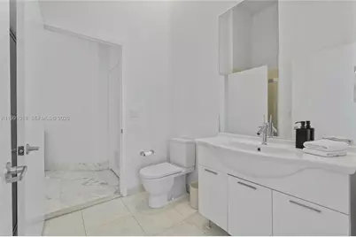 475 Brickell Ave #2209, Miami, FL 33131 - Photo 25
