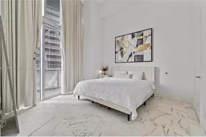 475 Brickell Ave #2209, Miami, FL 33131 - Photo 13