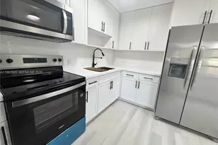 10521 NW 35th Ct, Miami, FL 33147 - Photo 3