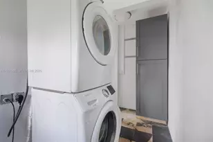 438 Mendoza Ave, Coral Gables, FL 33134 - Photo 21