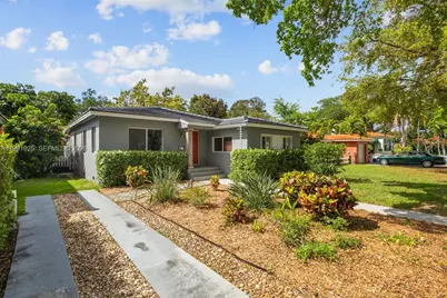 438 Mendoza Ave, Coral Gables, FL 33134 - Photo 1
