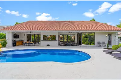 8412 NW 52nd Pl, Coral Springs, FL 33067 - Photo 45