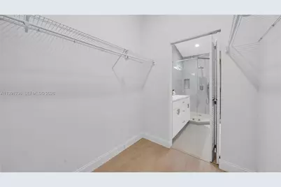 9131 N Lake Miramar Cir, Miramar, FL 33025 - Photo 25