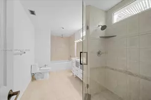 2560 Bass Way, Cooper City, FL 33026 - Photo 11