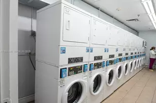 850 N Miami Ave, Miami, FL 33136 - Photo 11