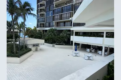 1915 Brickell Ave #C1109, Miami, FL 33129 - Photo 7