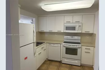 1915 Brickell Ave #C1109, Miami, FL 33129 - Photo 13