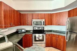 9172 Collins Ave, Surfside, FL 33154 - Photo 7