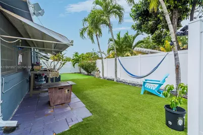 7211 NW 76th St, Tamarac, FL 33321 - Photo 29