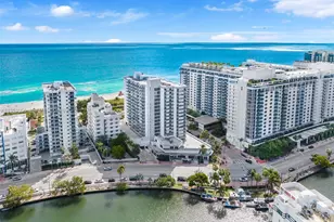 2401 Collins Ave, Miami Beach, FL 33140 - Photo 35