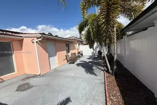625 E 8th Ln, Hialeah, FL 33010 - Photo 27