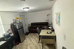 625 E 8th Ln, Hialeah, FL 33010 - Photo 29