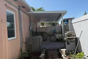 625 E 8th Ln, Hialeah, FL 33010 - Photo 33