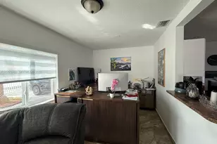 625 E 8th Ln, Hialeah, FL 33010 - Photo 43