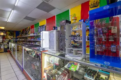 30318 Old Dixie Hwy, Homestead, FL 33033 - Photo 11