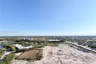 2000 Metropica Wy, Sunrise, FL 33323 - Photo 49