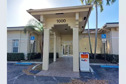 1000 N Hiatus Rd #106, Pembroke Pines, FL 33026 - Photo 1