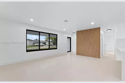 7570 Venetian St, Miramar, FL 33023 - Photo 9