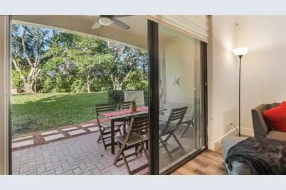 3889 Tree Top Dr #3889, Weston, FL 33332 - Photo 17