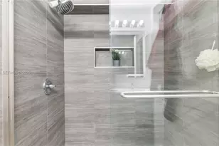 3889 Tree Top Dr, Weston, FL 33332 - Photo 29