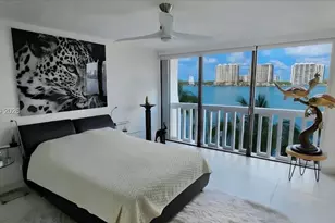 17900 N Bay Rd, Sunny Isles Beach, FL 33160 - Photo 17