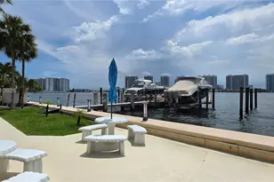 17900 N Bay Rd, Sunny Isles Beach, FL 33160 - Photo 37