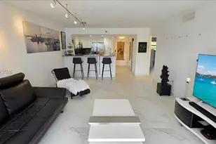 17900 N Bay Rd, Sunny Isles Beach, FL 33160 - Photo 15