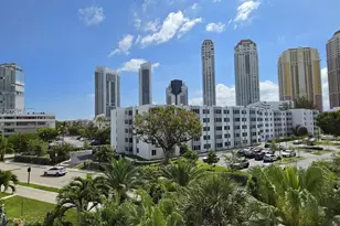 17900 N Bay Rd, Sunny Isles Beach, FL 33160 - Photo 5