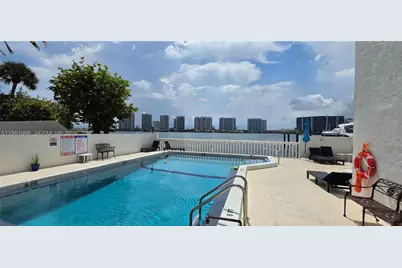 17900 N Bay Rd #408, Sunny Isles Beach, FL 33160 - Photo 31