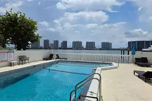 17900 N Bay Rd, Sunny Isles Beach, FL 33160 - Photo 31