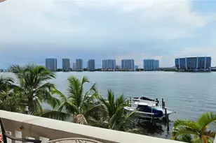 17900 N Bay Rd, Sunny Isles Beach, FL 33160 - Photo 17