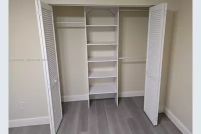 302 Lakeview Dr #E, Royal Palm Beach, FL 33411 - Photo 29