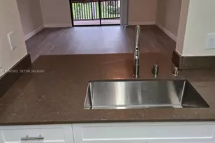 302 Lakeview Dr, Royal Palm Beach, FL 33411 - Photo 37