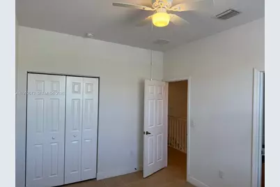 14733 SW 11th St #14733, Pembroke Pines, FL 33027 - Photo 3