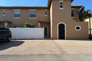 14733 SW 11th St, Pembroke Pines, FL 33027 - Photo 11