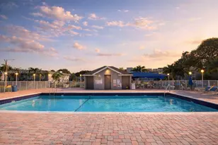 422 NE 210th Cir Terrace, Miami, FL 33179 - Photo 9