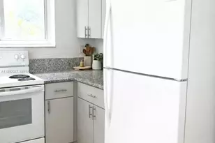 2121 SW 4th St, Miami, FL 33135 - Photo 3