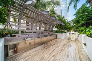 851 NE 1st Ave, Miami, FL 33132 - Photo 59