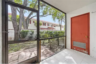 2376 NW 89th Dr #2376, Coral Springs, FL 33065 - Photo 27