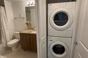 601 NE 23rd St, Miami, FL 33137 - Photo 3