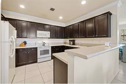 22780 SW 92nd Ct, Cutler Bay, FL 33190 - Photo 11
